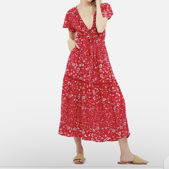 Kivari the Label Arabella Tie Up Maxi Dress in red floral print - Picture 3 of 4